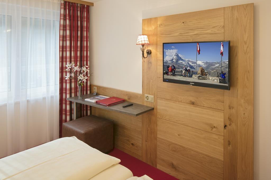 Annex Antika Hotel Zermatt Exterior foto